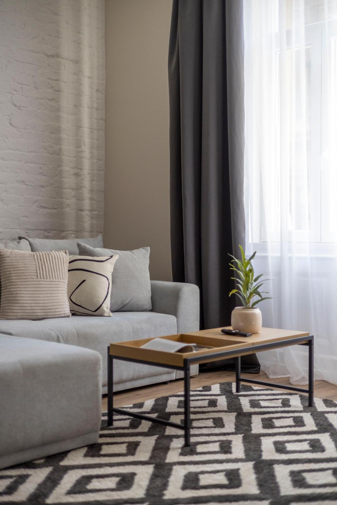 Exclusive Stylish Suite By Prestige Homes Next To The Oktogon Budapeste Exterior foto